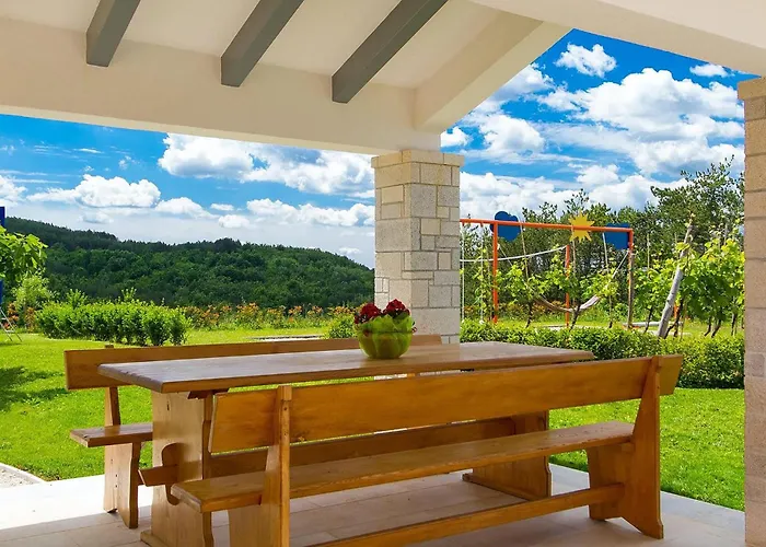 Villa Selar